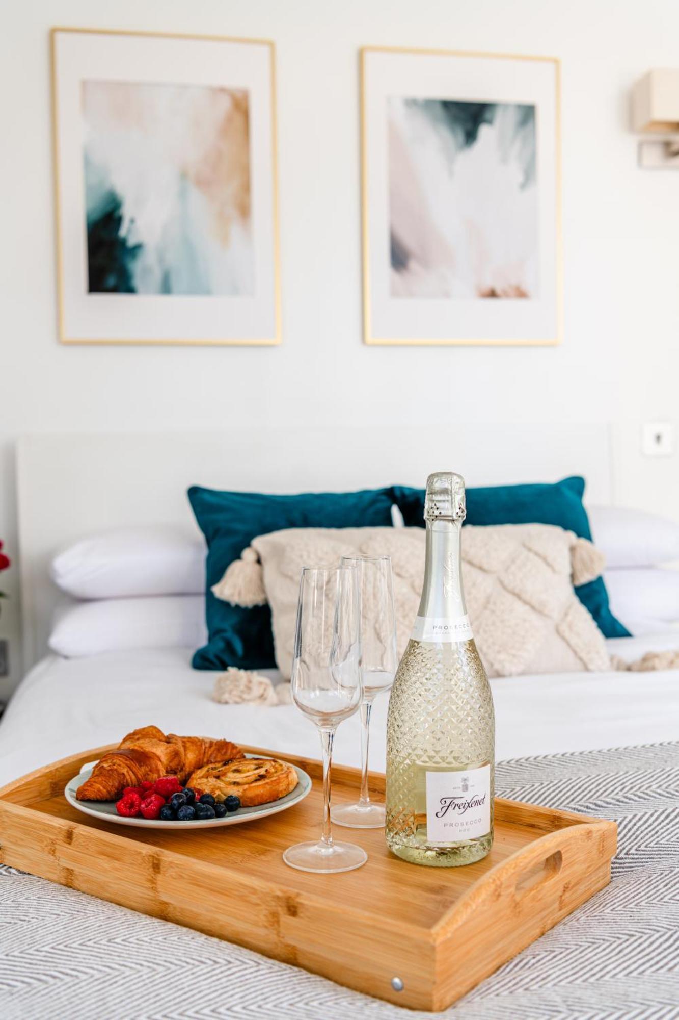 Stylish 1 Bedroom Kings Cross Ideal For 4 Guests By Uk Londen